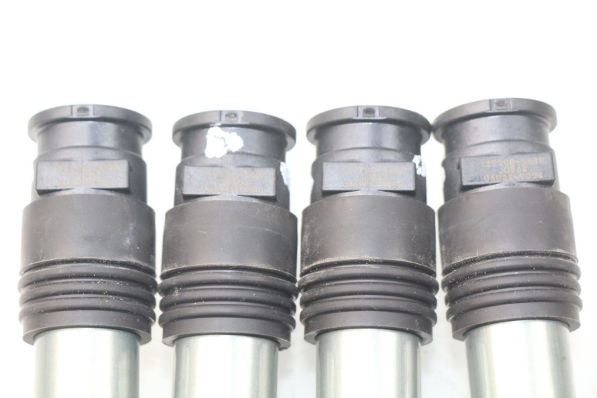 photo de Bobina KAWASAKI Z Z900 900 (2017 - 2019) - Zoom sullo stato d'uso