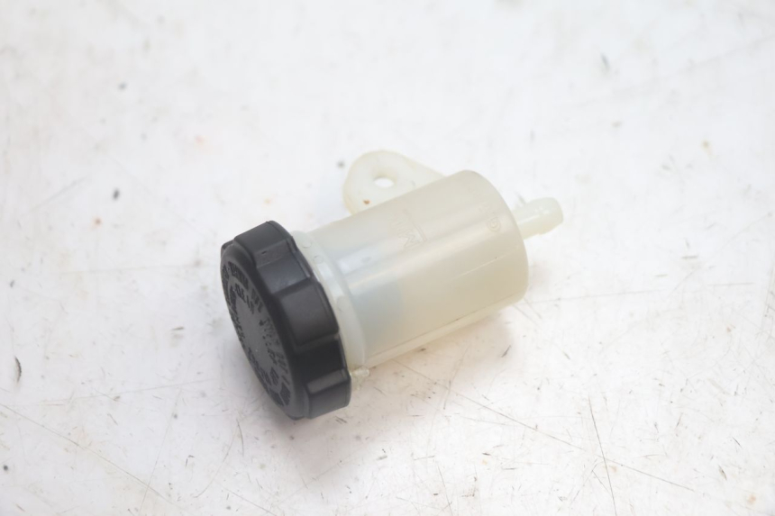 photo de VASO FLUIDO FRENI PIAGGIO MP3 125 (2006 - 2014) - Dettaglio del componente