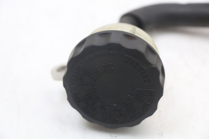 photo de SERBATOIO LIQUIDO FRENI HONDA NTV DEAUVILLE 650 (1998 - 2001) - Dettagli dei punti di fissaggio