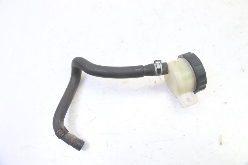 photo de VASO FLUIDO FRENI TRIUMPH SPRINT 900 (1995 - 1998) - Dettaglio del componente