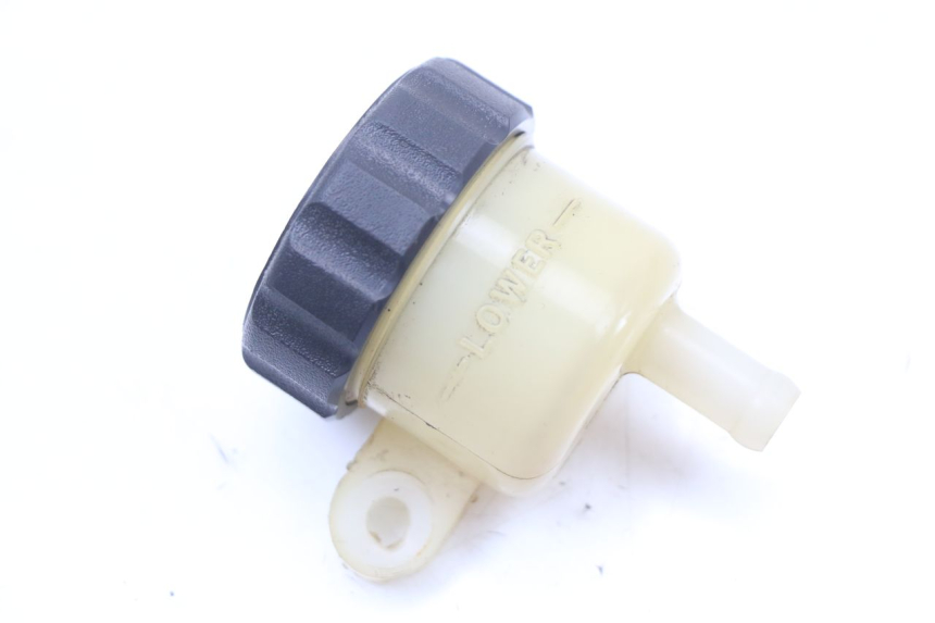 photo de VASO FLUIDO FRENI YAMAHA XJ F 900 (1983 - 1994) - Vista principale