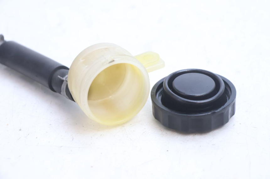photo de VASO FLUIDO FRENI KAWASAKI ZX-6R ZX6R 600 (2000 - 2002) - Dettagli dei punti di fissaggio