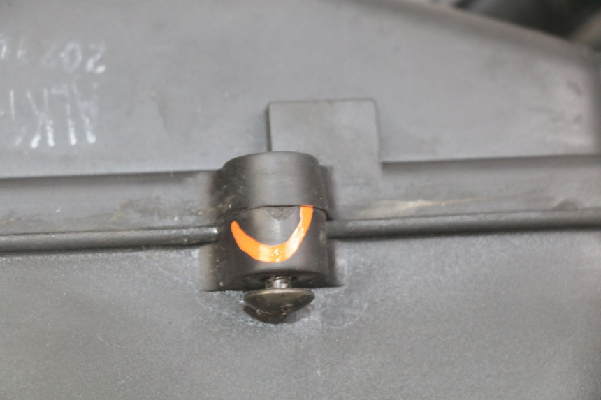 photo de SCATOLA DELL'ARIA KYMCO AGILITY 16+ 4T 50 (2018 - 2023) - Dettaglio del componente