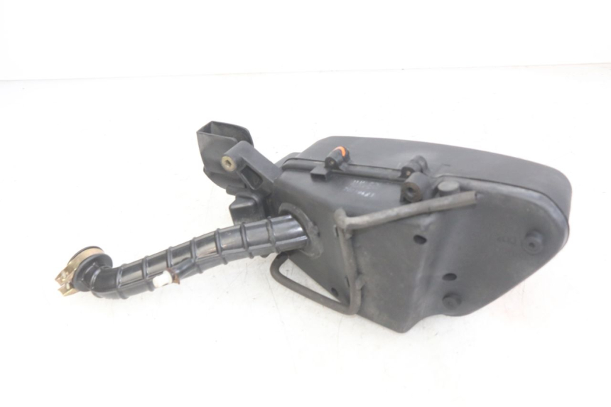 photo de SCATOLA DELL'ARIA KYMCO AGILITY 16+ 4T 50 (2018 - 2023) - Altra angolazione