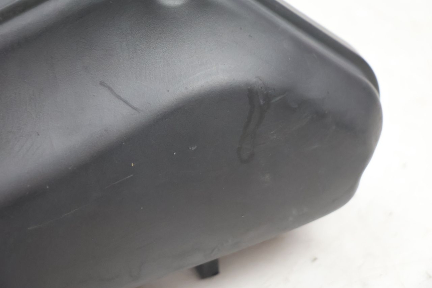 photo de SCATOLA DELL'ARIA KYMCO AGILITY 4T 50 (2018 - 2022) - Altra angolazione
