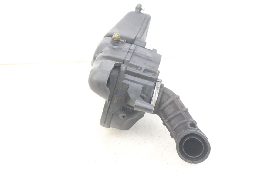photo de SCATOLA DELL'ARIA PIAGGIO BEVERLY 125 (2010 - 2015) - Dettaglio del componente