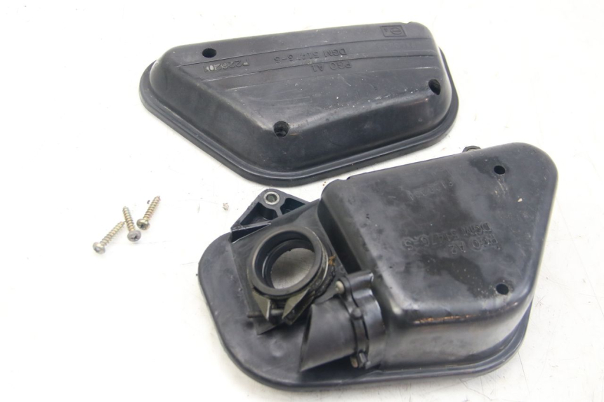 photo de SCATOLA DELL'ARIA PGO BIG MAX 50 (2001 - 2009) - Dettagli dei punti di fissaggio