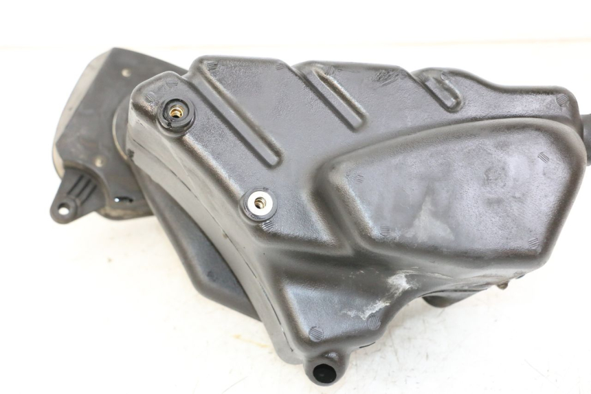 photo de SCATOLA DELL'ARIA BMW C1 125 (2000 - 2003) - Dettagli dei punti di fissaggio