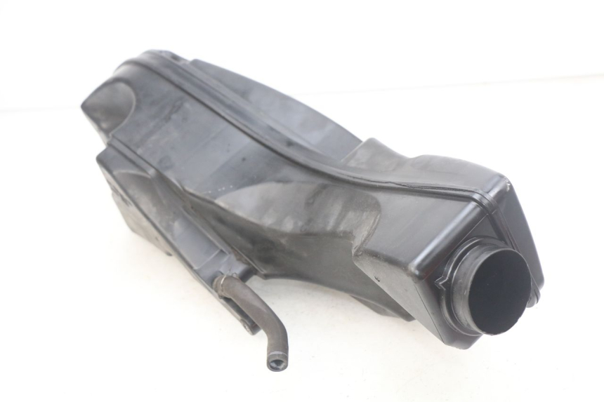 photo de SCATOLA DELL'ARIA SUZUKI BURGMAN 125 (2007 - 2014) - Altra angolazione