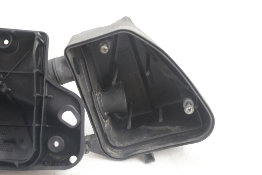 photo de ARIA SCATOLA PEUGEOT BUXY 50 (1993 - 1998) - Altra vista dell'articolo