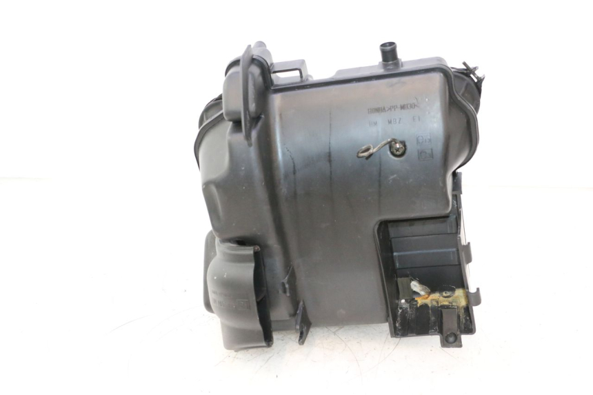 photo de ARIA SCATOLA HONDA CB F HORNET 600 (2005 - 2006) - Zoom sullo stato d'uso
