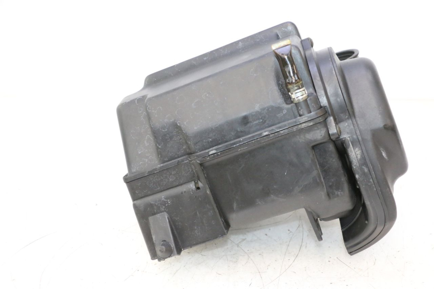 photo de ARIA SCATOLA HONDA CB F HORNET 600 (2005 - 2006) - Primo piano tecnico