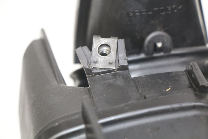 photo de SCATOLA DELL'ARIA HONDA CB R 1000 (2018 - 2023) - Primo piano tecnico