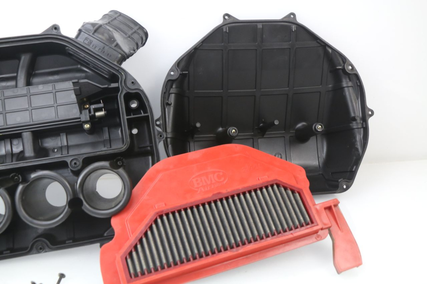 photo de ARIA SCATOLA HONDA CBR 929 RR FIREBLADE 900 (2000 - 2001) - Dettaglio del componente