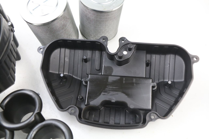 photo de ARIA SCATOLA HONDA CBR RR FIREBLADE 1000 (2006 - 2007) - Altra vista dell'articolo