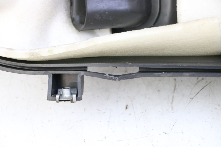 photo de ARIA SCATOLA APRILIA CLASSIC 125 (1995 - 2001) - Altra vista dell'articolo