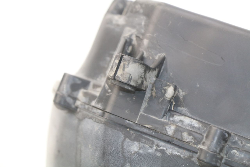 photo de SCATOLA DELL'ARIA KYMCO DINK STREET 125 (2009 - 2014) - Zoom sullo stato d'uso