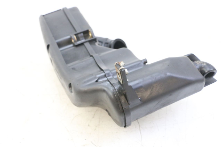 photo de SCATOLA DELL'ARIA PIAGGIO FLY 2T 50 (2004 - 2017) - Dettaglio del componente