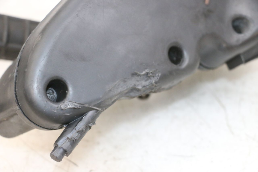 photo de SCATOLA DELL'ARIA PIAGGIO FLY 4T 50 (2013 - 2017) - Dettaglio del componente