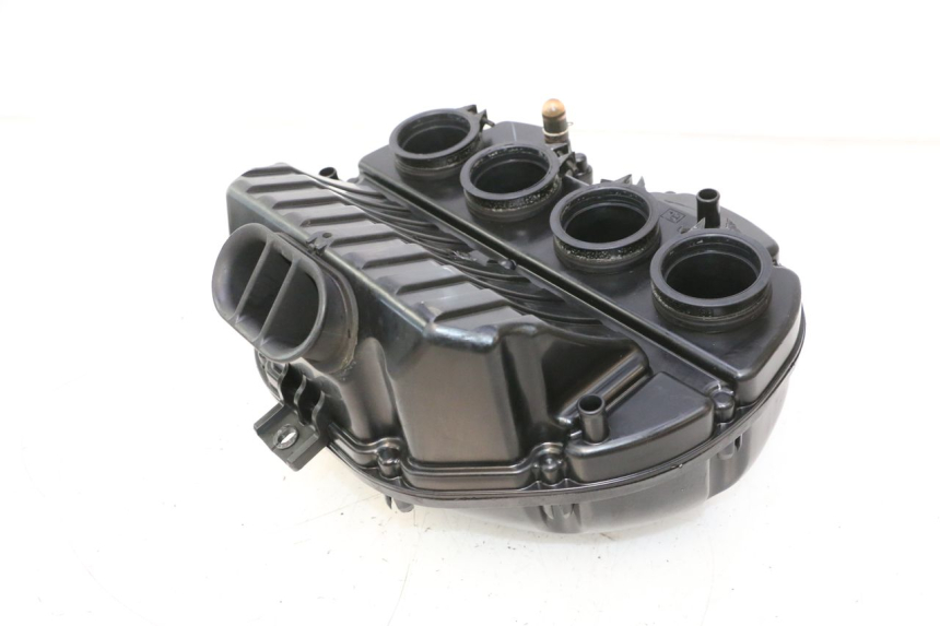 photo de ARIA SCATOLA SUZUKI GSR 600 (2005 - 2012) - Vista principale