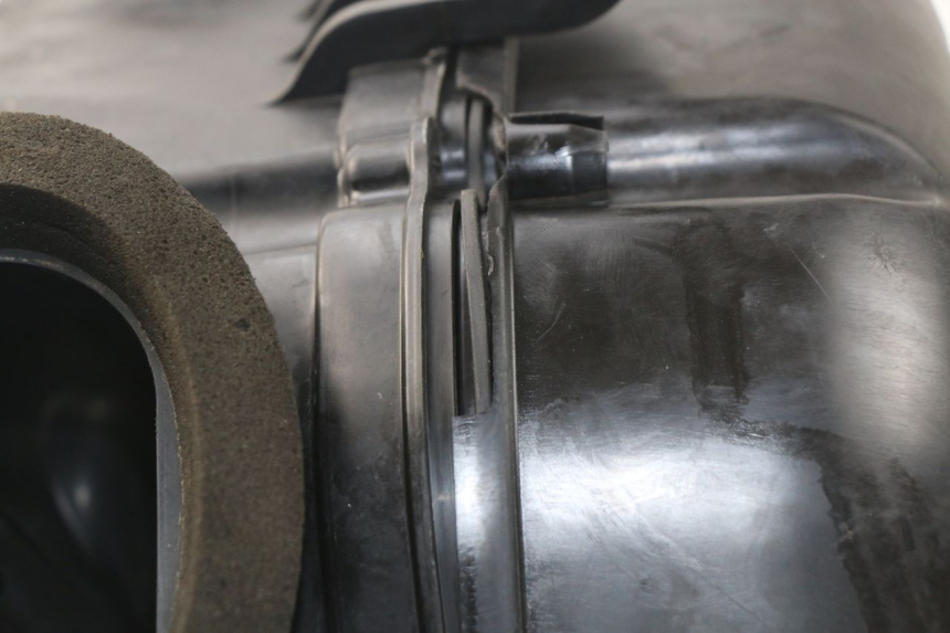 photo de Scatola dell'aria SUZUKI GSX-R GSXR 600 (2001 - 2003) - Altra angolazione