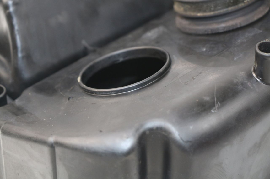 photo de Scatola dell'aria SUZUKI GSX-R GSXR 600 (2001 - 2003) - Marcature e riferimenti originali