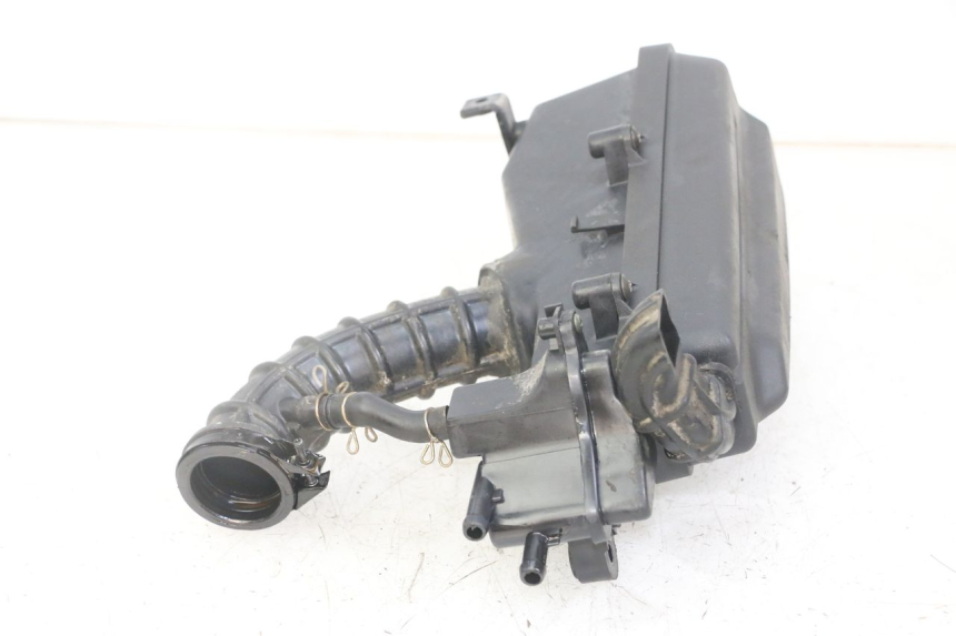 photo de SCATOLA DELL'ARIA SYM JET 14 4T 50 (2018 - 2022) - Dettagli dei punti di fissaggio