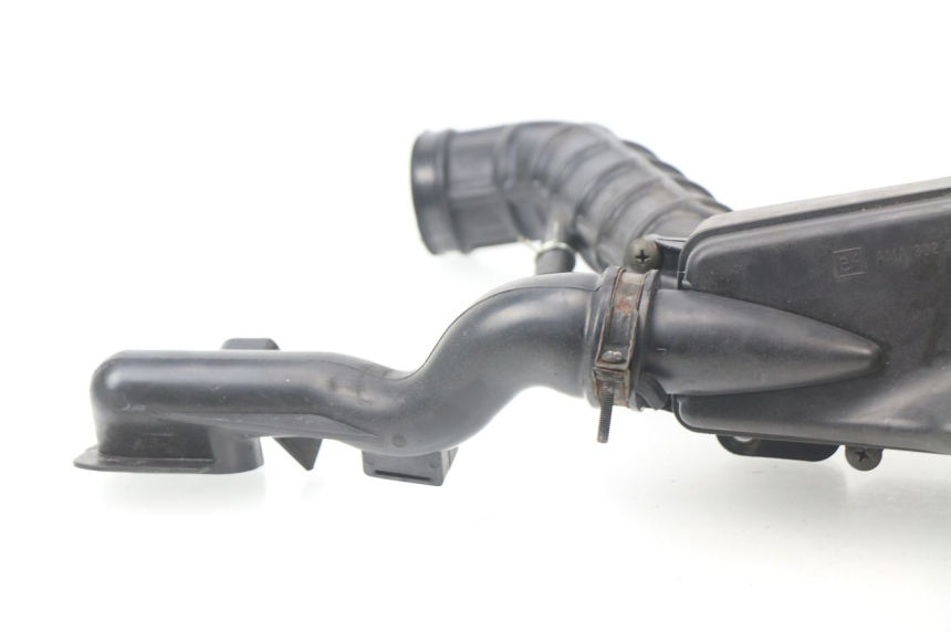 photo de Scatola dell'aria SYM JET 4 50 (2010 - 2014) - Dettagli dei punti di fissaggio