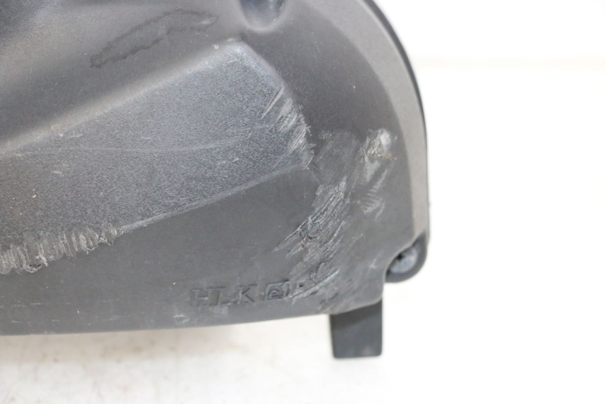 photo de ARIA SCATOLA SYM JOYMAX 125 (2010 - 2017) - Dettagli dei punti di fissaggio