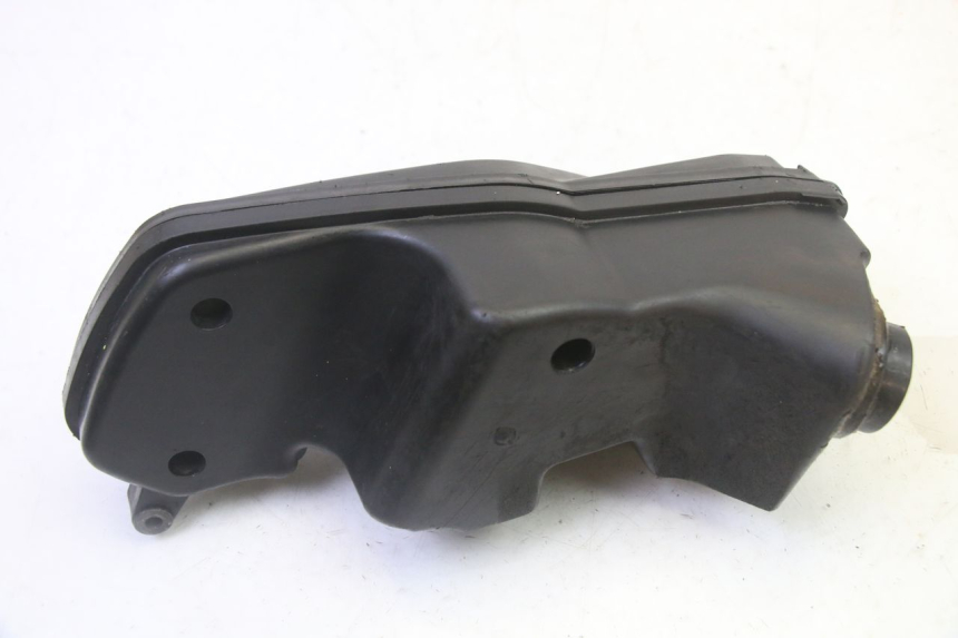 photo de SCATOLA DELL'ARIA PEUGEOT KISBEE 2T 50 (2010 - 2017) - Zoom sullo stato d'uso