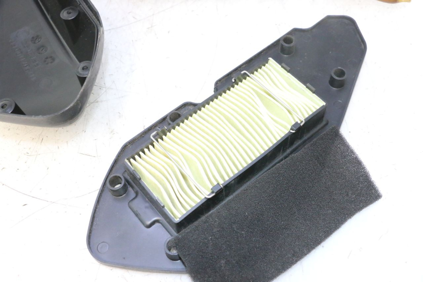photo de SCATOLA DELL'ARIA PEUGEOT KISBEE 4T 50 (2018 - 2022) - Dettaglio del componente