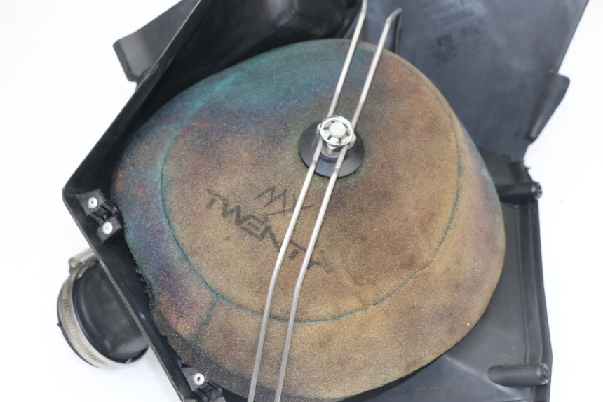 photo de Scatola dell'aria KTM SXF SX-F 250 (2007 - 2010) - Zoom sullo stato d'uso