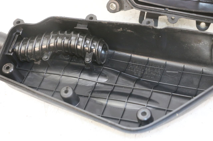 photo de SCATOLA DELL'ARIA KYMCO DINK 4T 50 (2007 - 2018) - Ricambio usato controllato