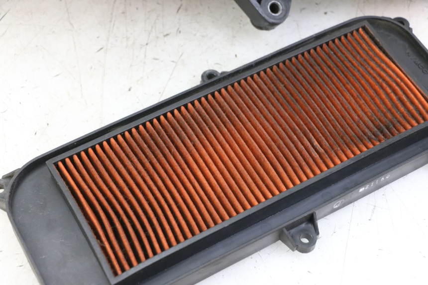 photo de SCATOLA DELL'ARIA KYMCO GRAND DINK 125 (2008 - 2014) - Marcature e riferimenti originali