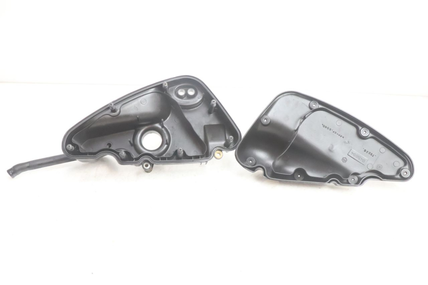 photo de ARIA SCATOLA PIAGGIO LIBERTY 125 (1998 - 2008) - Stato della superficie e materiale