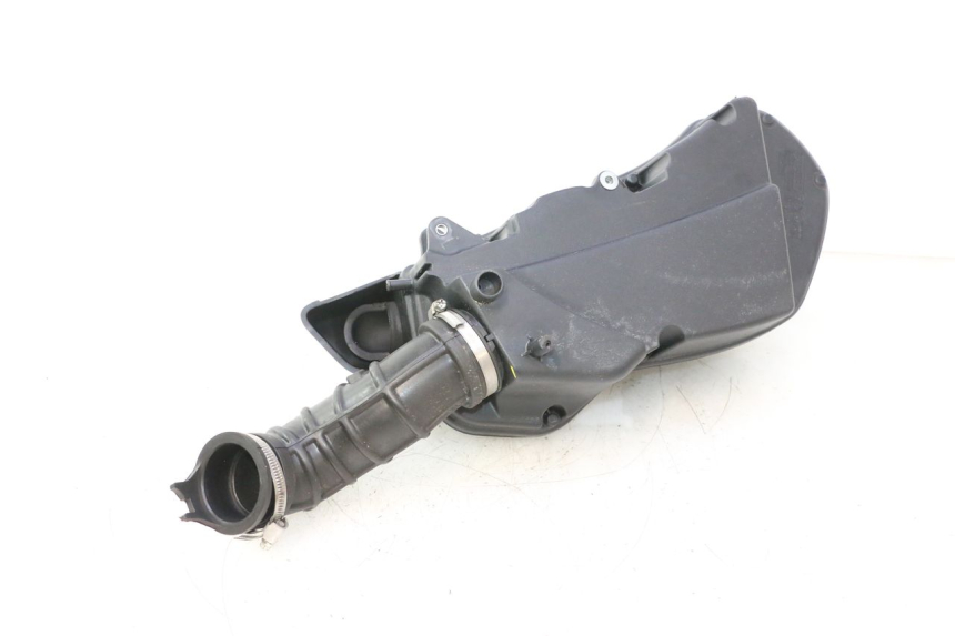 photo de ARIA SCATOLA PIAGGIO MP3 HPE 530 (2022 - 2026) - Dettagli dei punti di fissaggio