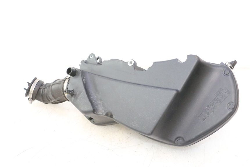 photo de ARIA SCATOLA PIAGGIO MP3 HPE 530 (2022 - 2026) - Stato della superficie e materiale