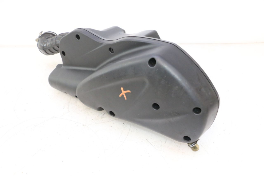 photo de SCATOLA DELL'ARIA PIAGGIO MP3 LT 400 (2007 - 2012) - Dettaglio del componente