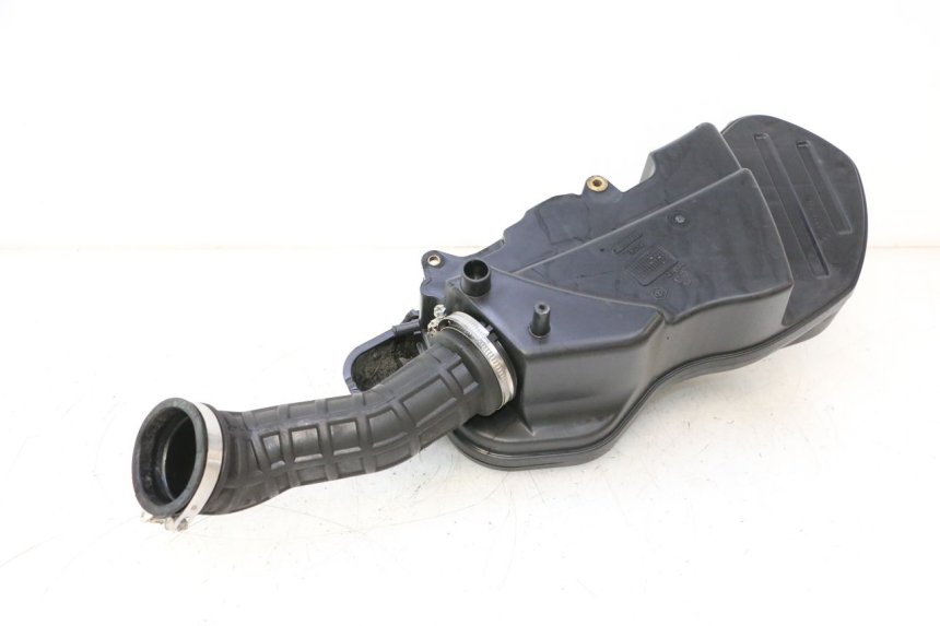 photo de SCATOLA DELL'ARIA PIAGGIO MP3 LT 400 (2007 - 2012) - Altra angolazione