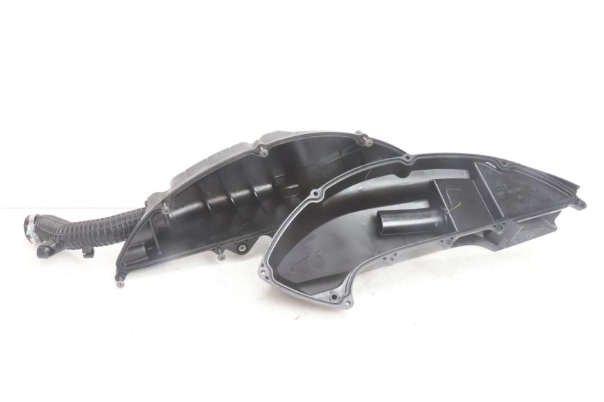 photo de ARIA SCATOLA YAMAHA N-MAX NMAX 125 (2021 - 2024) - Vista d'insieme del prodotto