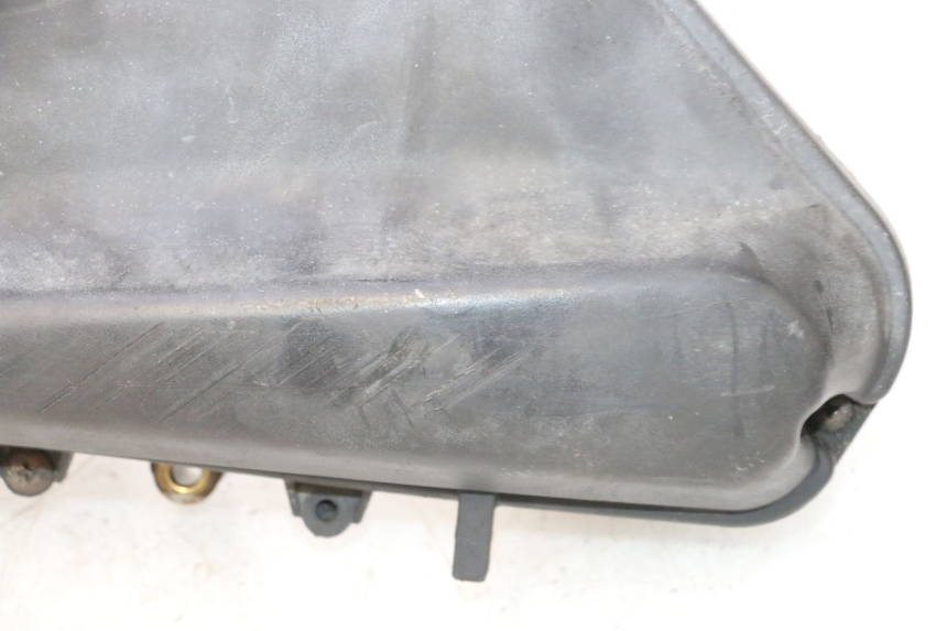 photo de ARIA SCATOLA KYMCO LIKE 4T 50 (2019 - 2025) - Primo piano tecnico