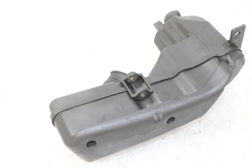 photo de SCATOLA DELL'ARIA PIAGGIO NEW TYPHOON 50 (2018 - 2021) - Zoom sullo stato d'uso