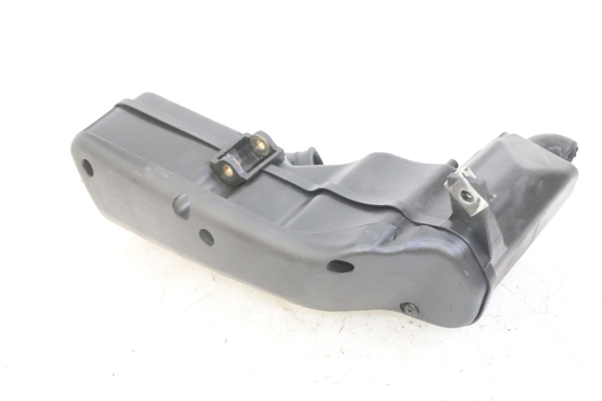 photo de SCATOLA DELL'ARIA PIAGGIO NEW TYPHOON 50 (2018 - 2021) - Altra angolazione