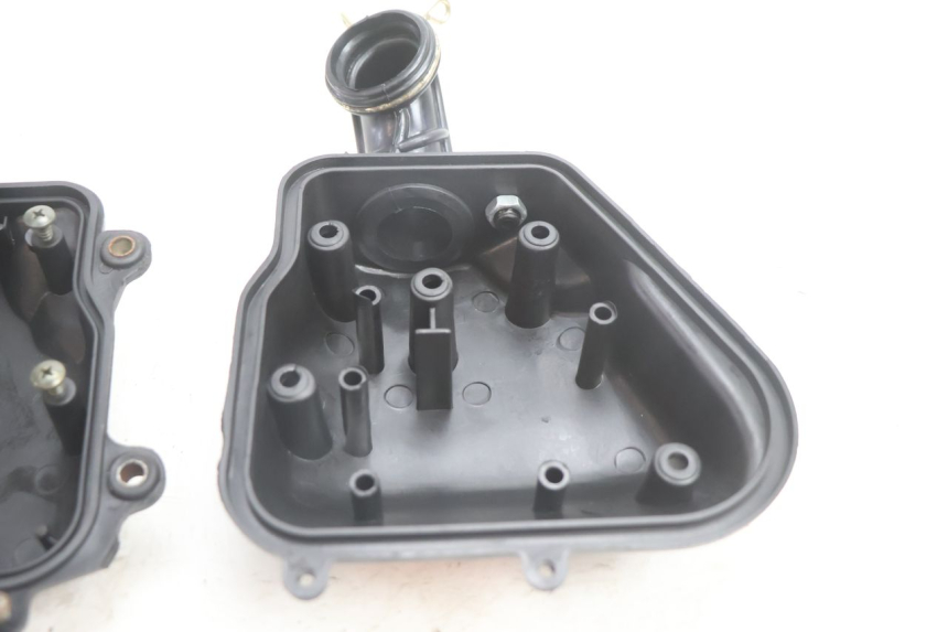 photo de scatola dell'aria TNT MOTOR ROMA 12' 2T 50 (2007 - 2018) - Stato della superficie e materiale