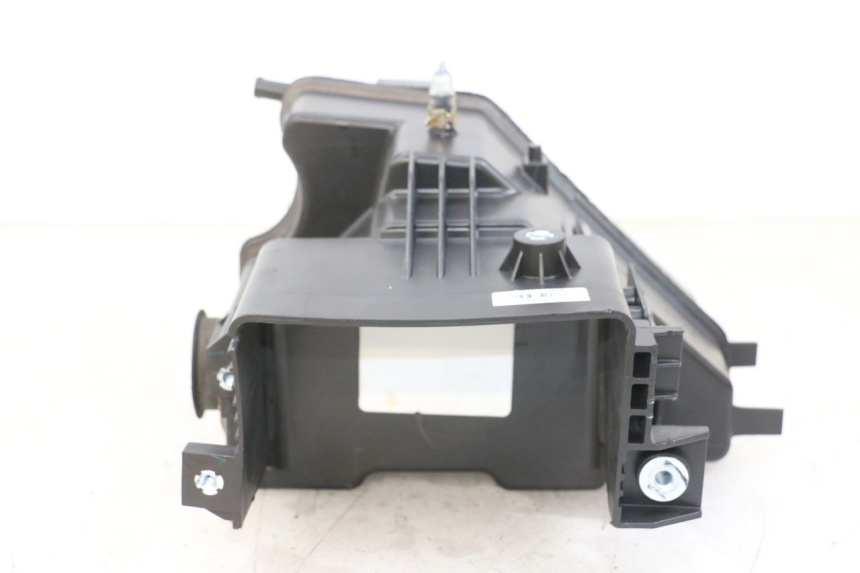 photo de ARIA SCATOLA ROYAL ENFIELD SCRAM 411 (2022 - 2024) - Vista d'insieme del prodotto