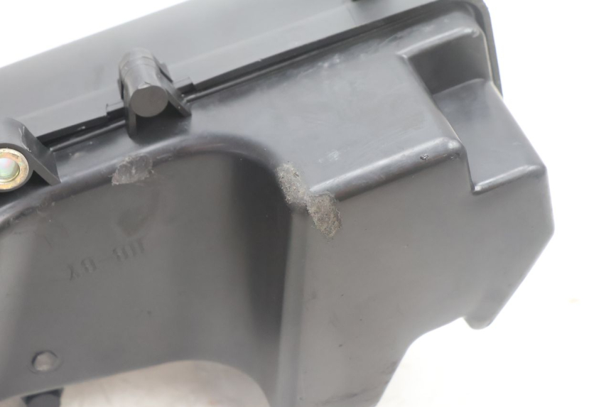 photo de ARIA SCATOLA JM MOTORS SANTANA EVO 50 (2024 - 2026) - Dettagli dei punti di fissaggio