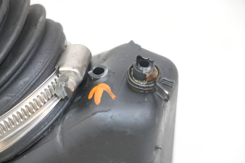 photo de ARIA SCATOLA APRILIA SCARABEO GT TOURING 125 (1999 - 2005) - Zoom sullo stato d'uso