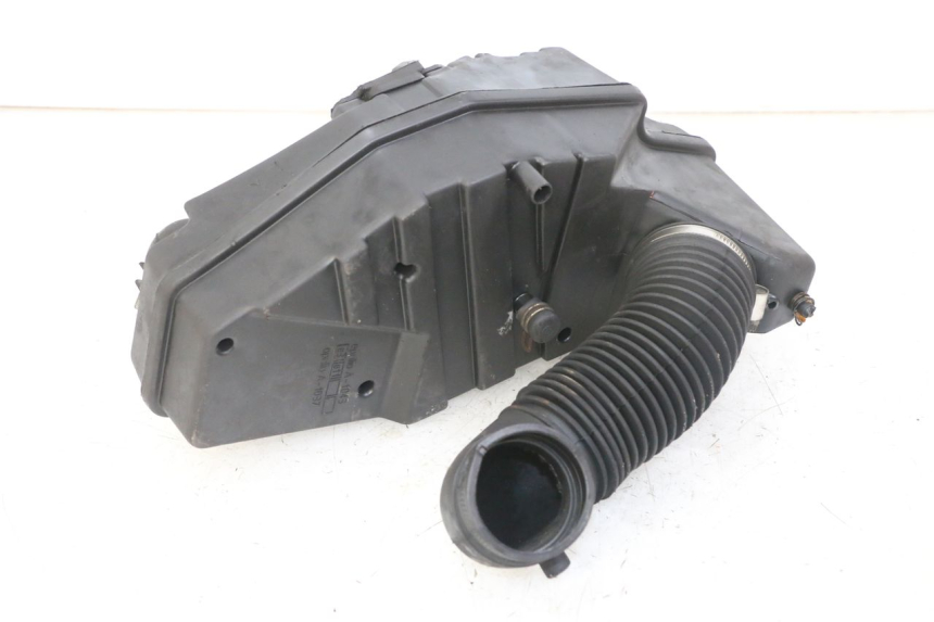 photo de ARIA SCATOLA APRILIA SCARABEO GT TOURING 125 (1999 - 2005) - Dettagli dei punti di fissaggio