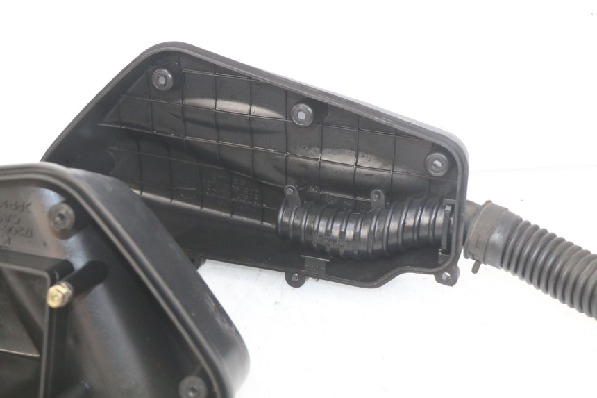 photo de SCATOLA DELL'ARIA KYMCO SENTO 100 (2008 - 2013) - Dettagli dei punti di fissaggio