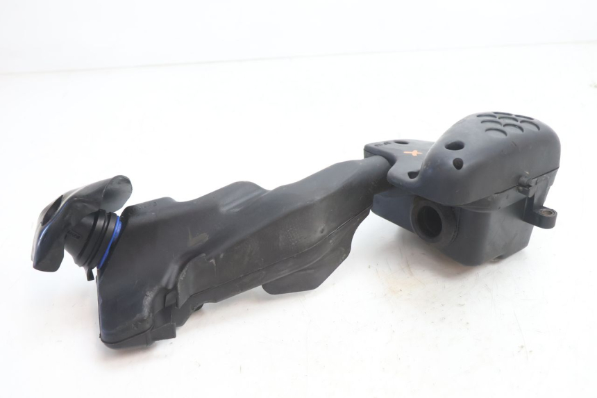 photo de ARIA SCATOLA PEUGEOT SPEEDFIGHT LC 50 (1996 - 2002) - Primo piano tecnico